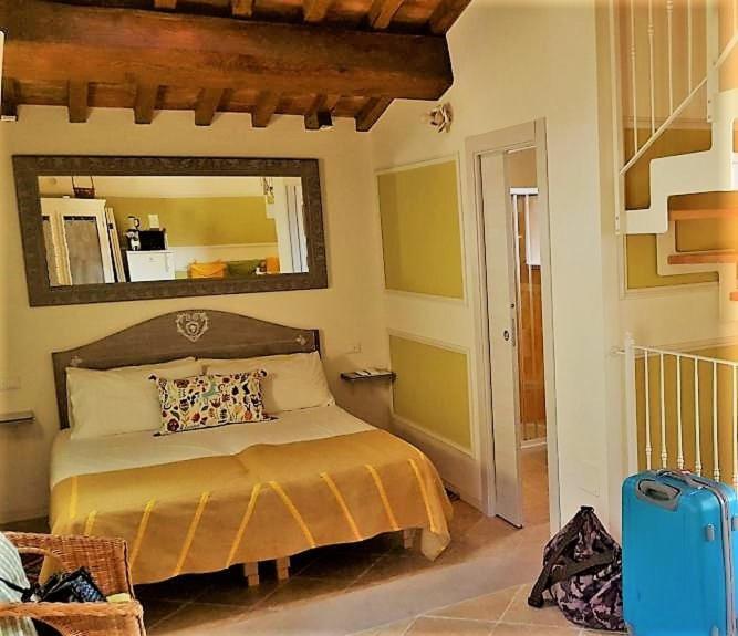 Podere Chiaromonte Палая Екстериор снимка