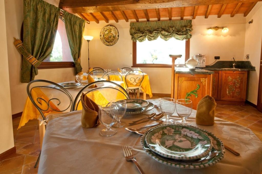 Podere Chiaromonte Палая Екстериор снимка